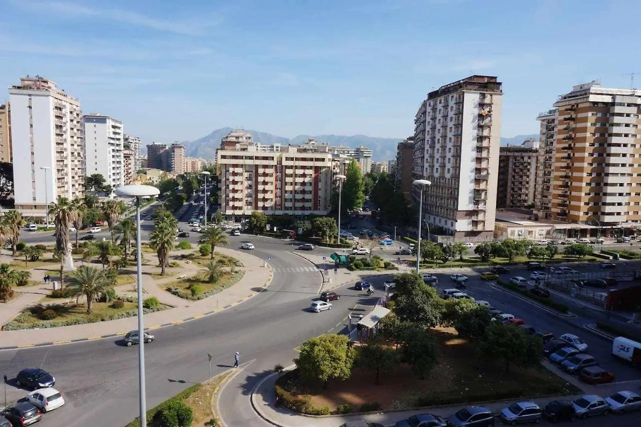 Appartamento Favorita suites Palermo Italia
