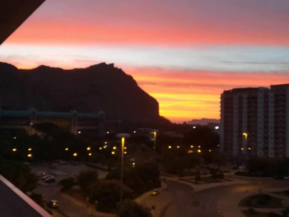 Favorita Suites Palermo 0*,